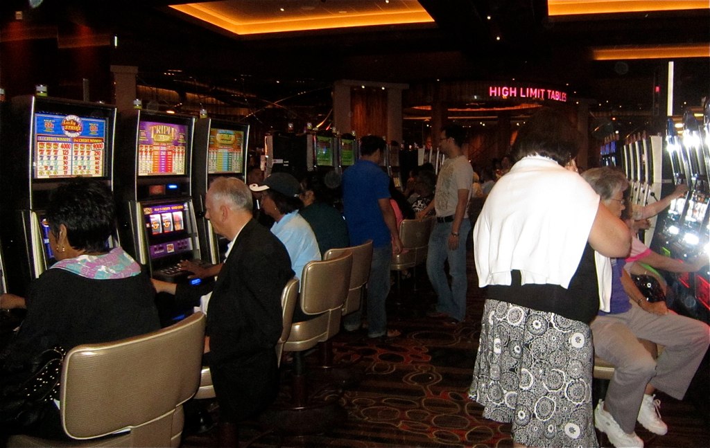 The‌ Thrill of Live Casino Games: Uncover a World of Immersive Entertainment