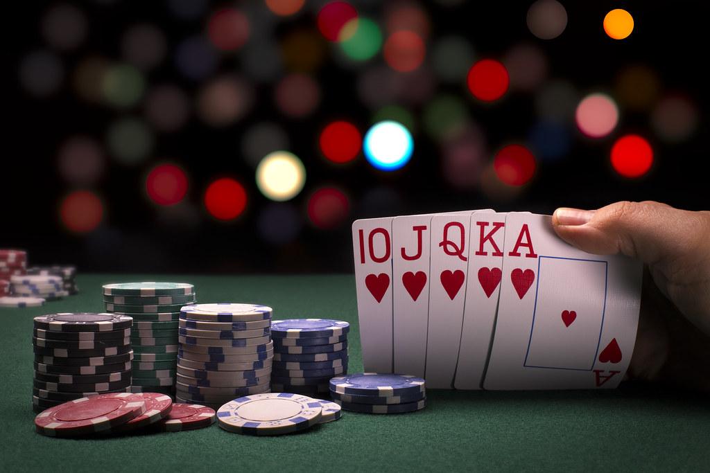 The Mental Game: Understanding the Psychology Behind Bluffing ⁤in Poker